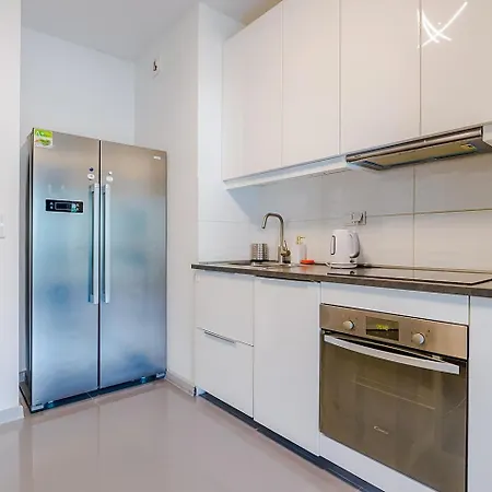 Family Zoliborz By Renters Varsó